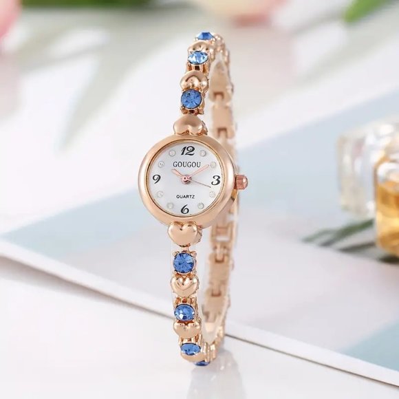 Accessories - Dazzling Rhinestones and Heart Bracelet Ladies Quartz Watch Blue Sparkling Stone